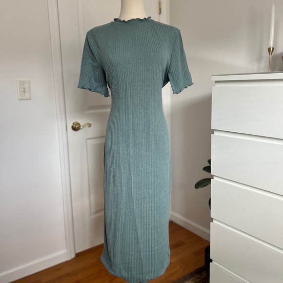 Comfy Blue Ribbed Dress - Picture 1 of 3
